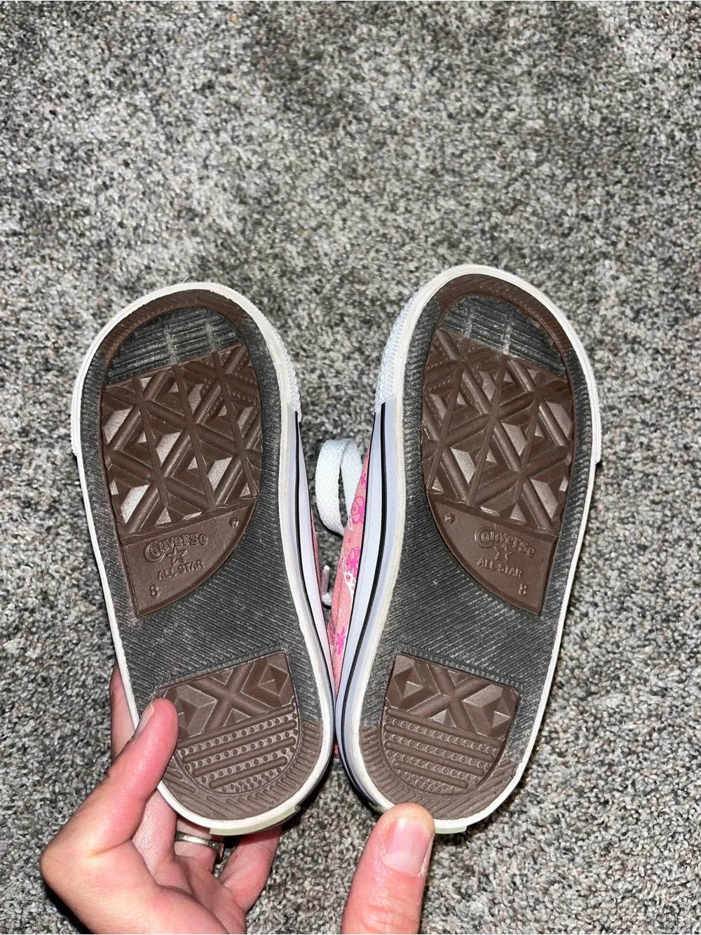 Converse 8c girls tennis shoes high top euc pink